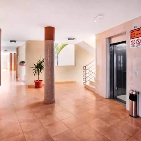 2 Bedrooms With Sea View Shared Pool And Enclosed Garden At Adeje 1 Km Away From The Beach Apartament Costa Adeje (Tenerife)