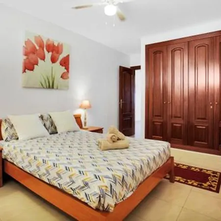 2 Bedrooms With Sea View Shared Pool And Enclosed Garden At Adeje 1 Km Away From The Beach Apartamento Costa Adeje (Tenerife)